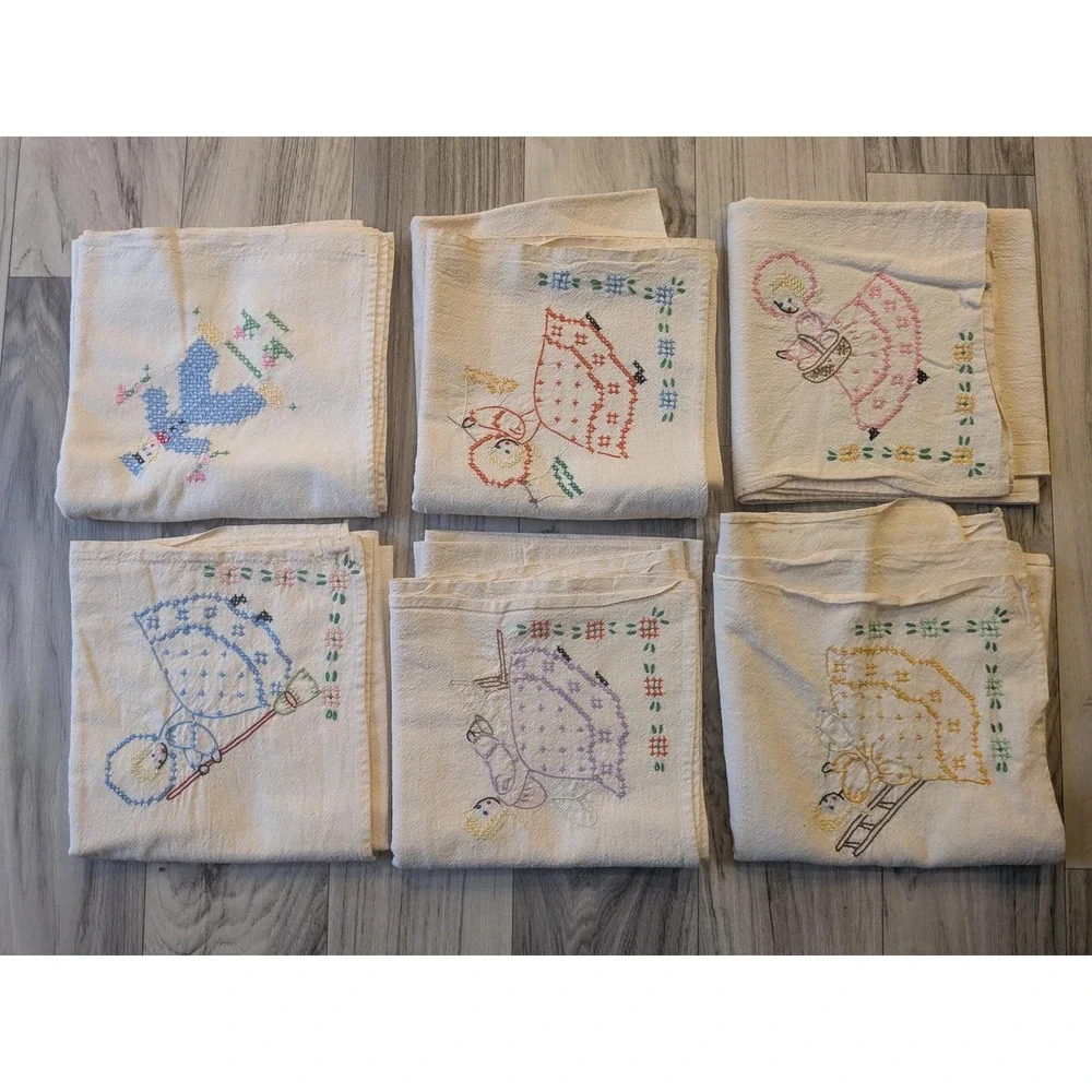 Set of 6 Vintage Hand Embroidered Flour Sack Towels, Days of the Week Linens